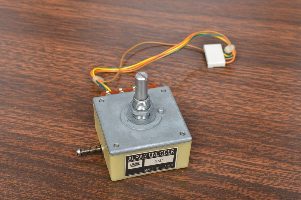 ICOM IC-745 PARTS: VFO ENCODER