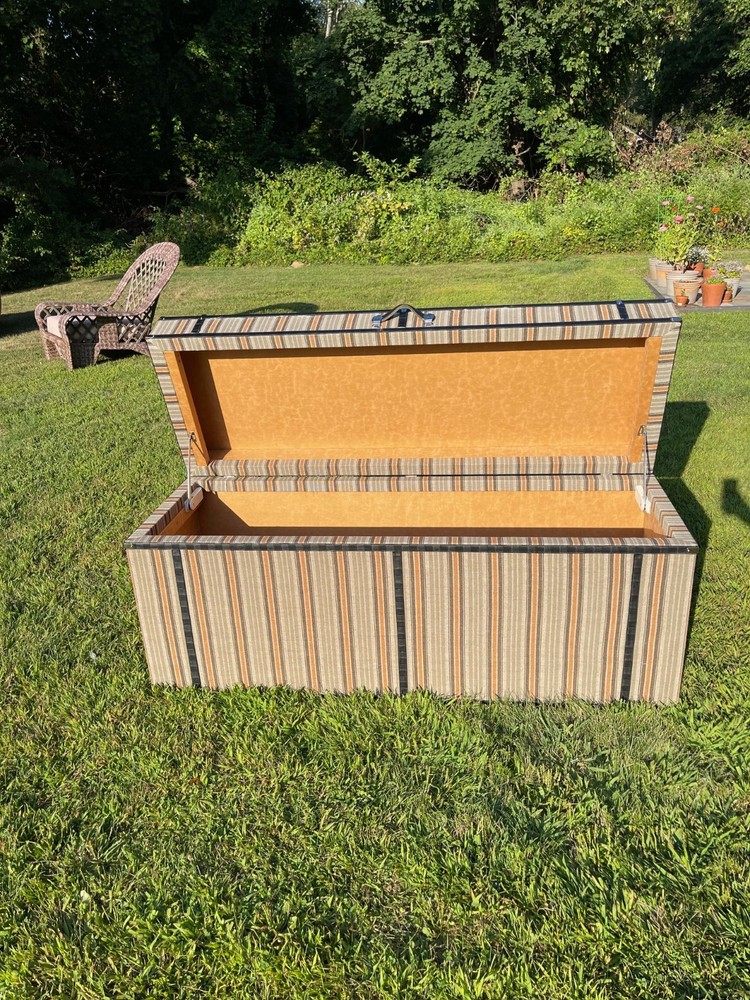 Handcrafted Custom Chest/Trunk IH DESIGN STUDIO