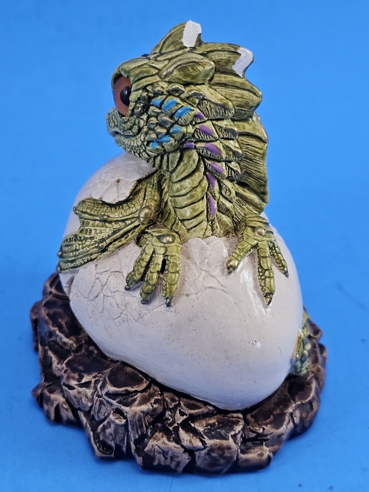 Windstone Editions Dragon Egg Figure 1984 PENA