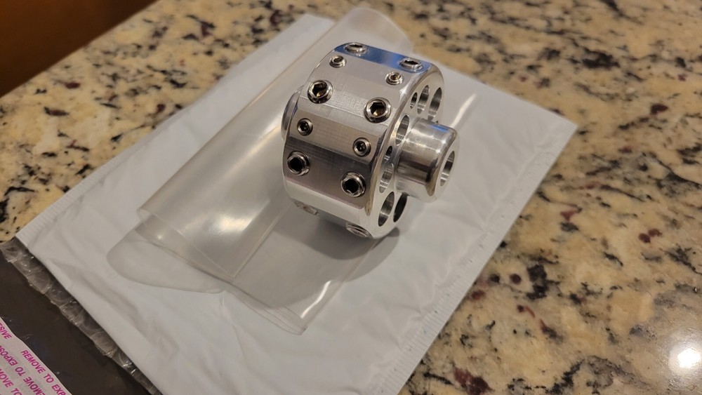 Distribution Block 4/0 - 10 AWG. Tool Maker. Up to 22 Wire Connection!!!!