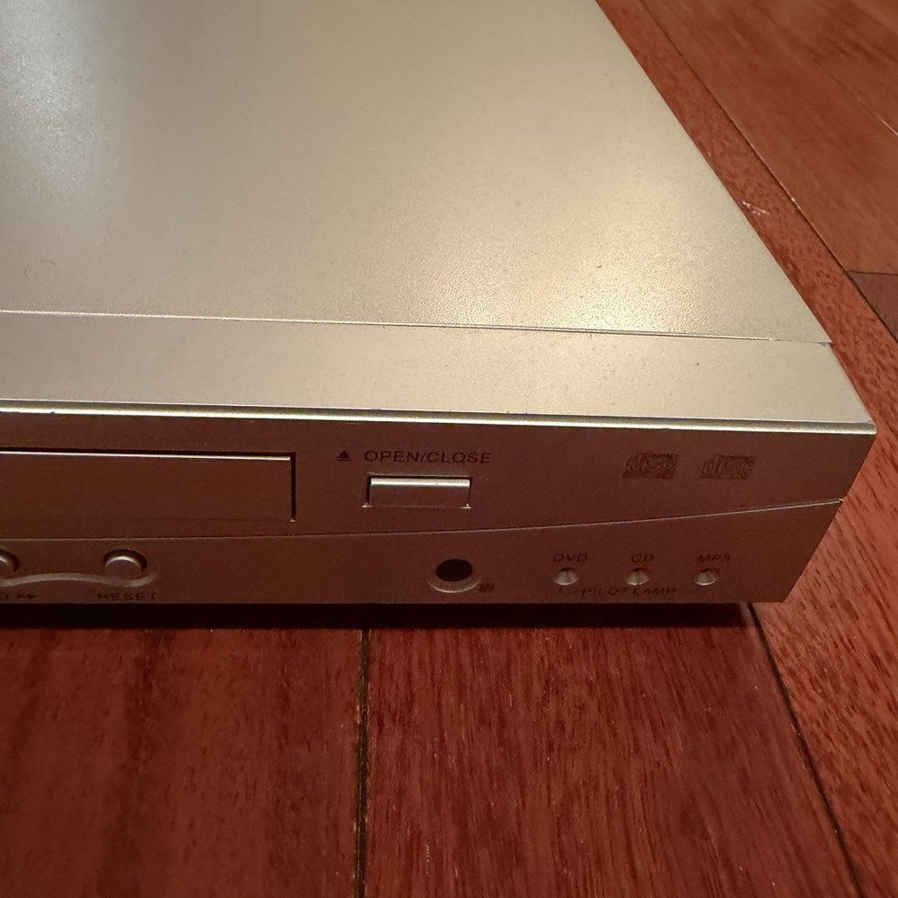 Norcent DP313 DVD Player Silver No Remote Control