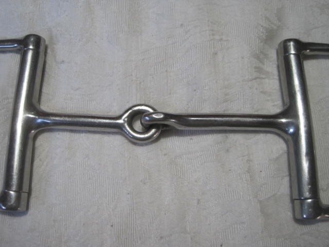 Dee Ring Jointed Snaffle Bit. 5'' Big Dee Rings Stainless Steel