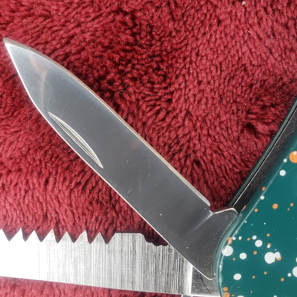 🔴 Gentleman’s Hardware Folding Pocket Knife Multitool fire starter