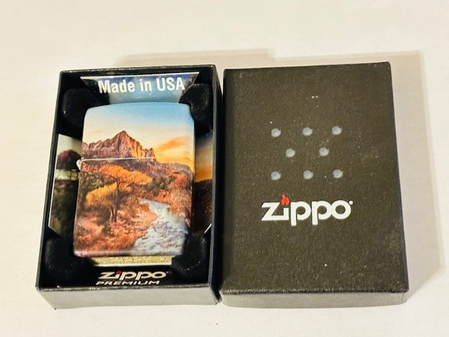 ZIPPO Lighter in Box - US Southwest Landscape