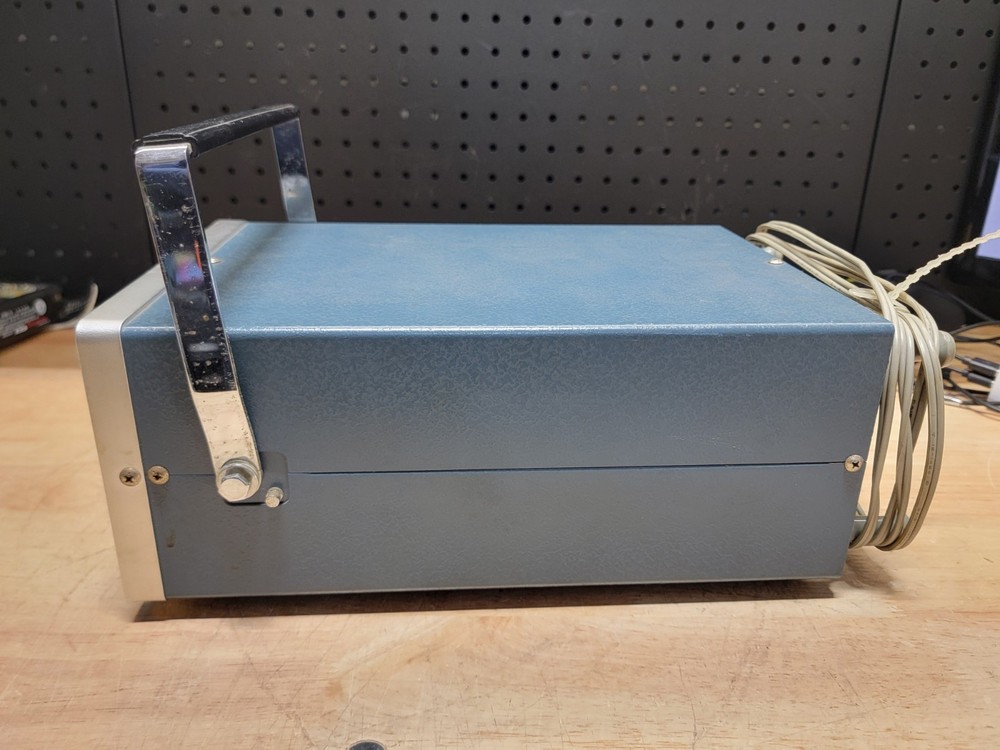 Leader Model LCG-396 NTSC Pattern Generator POWERS ON! *READ BELOW*