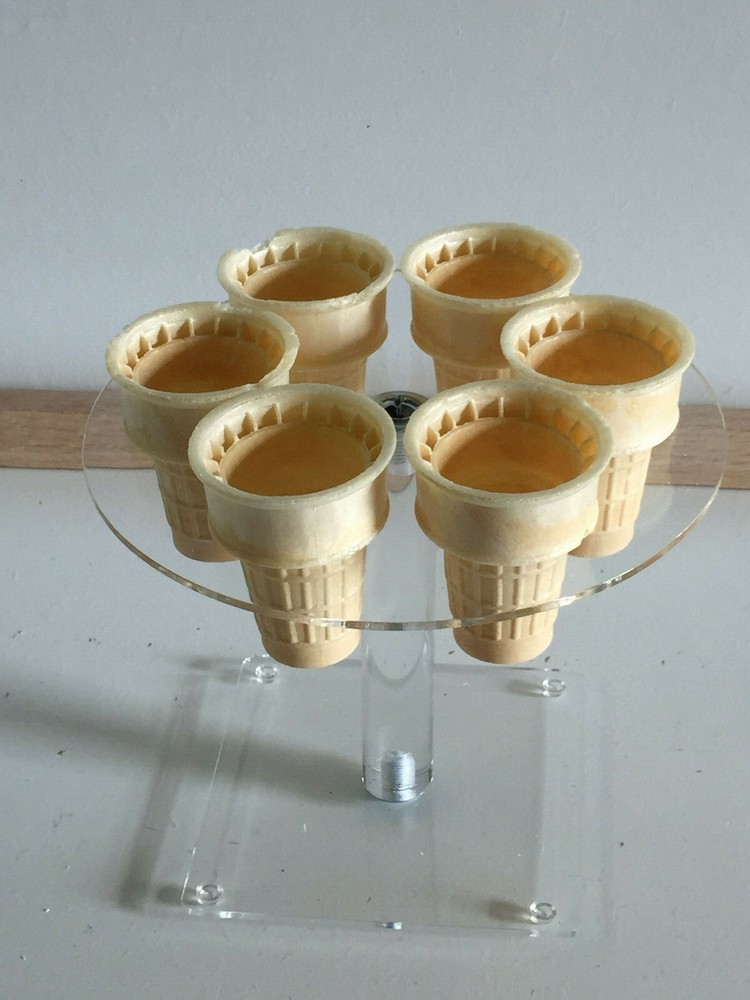 Ice Cream Cone Stand