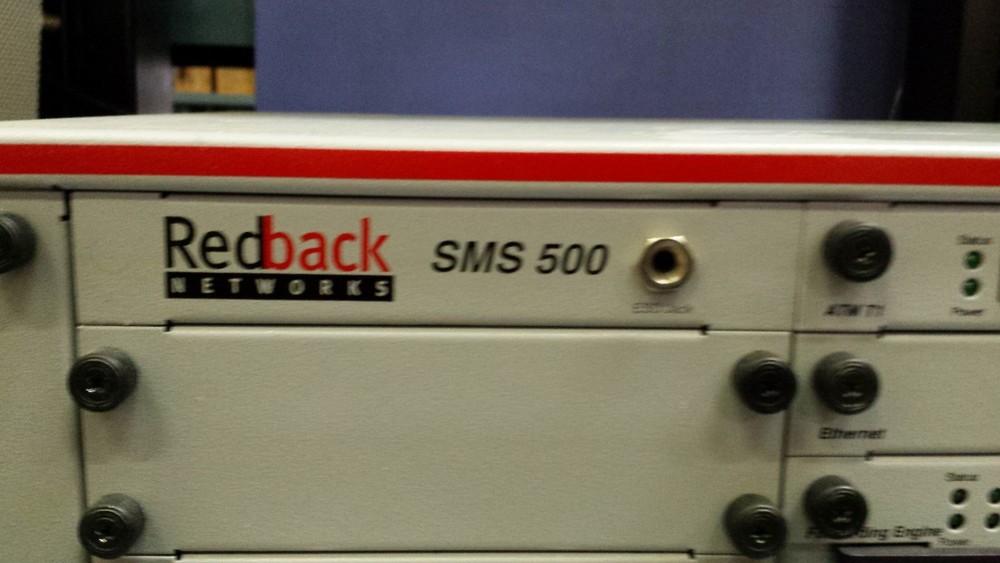 Redback Networks SMS 500 W/ ATM-1, ETHERNET, FORWARDING ENGINE, CONTROL ENGINE,