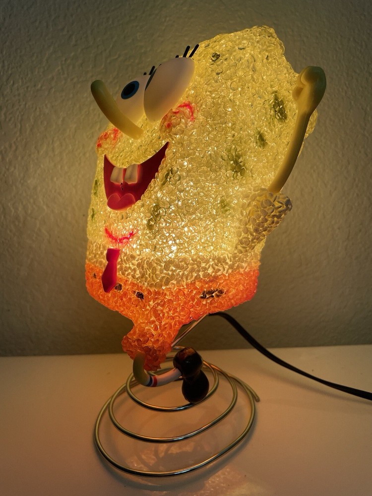 Cute Vintage 1990s Popcorn Sponge Bob Night Light.