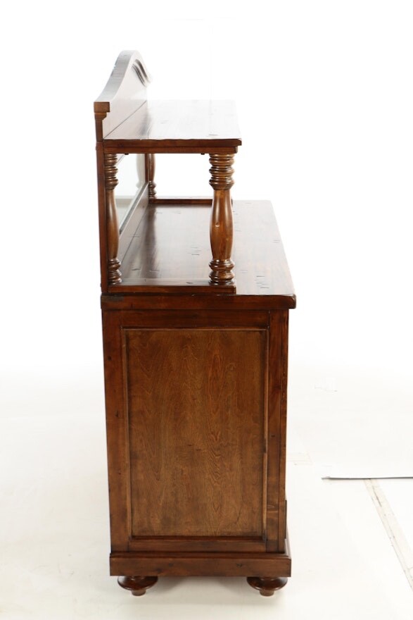 Woodbridge Buffett Hutch and Sideboard.
