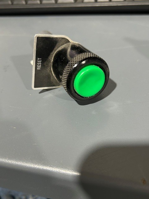 E87975 EP SERIES SELECTOR SWITCH GREEN