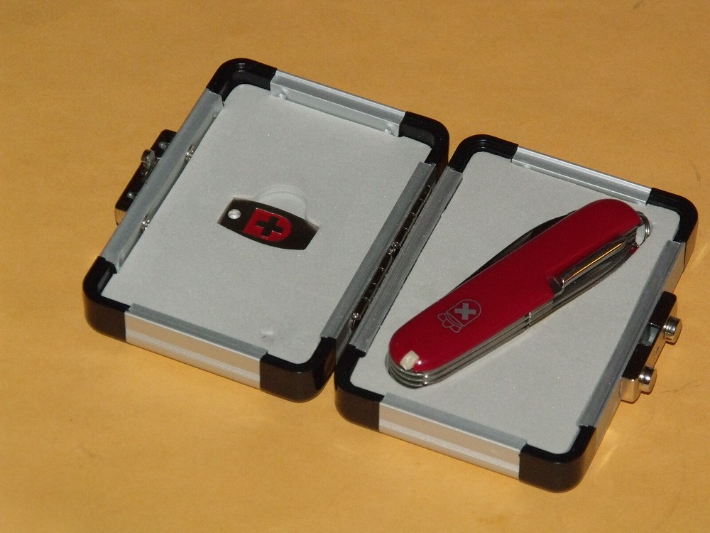 Pocket Army Knife Folding Multi-Use Tool Camping Survival