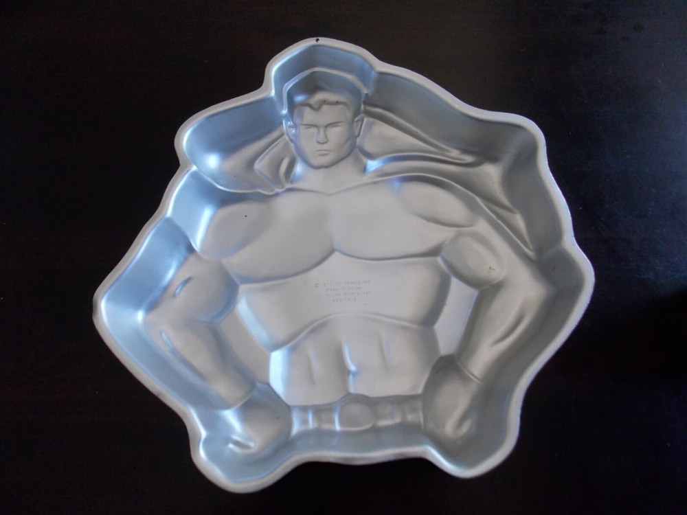 Vintage 1977 DC Superman Wilton Cake Pan