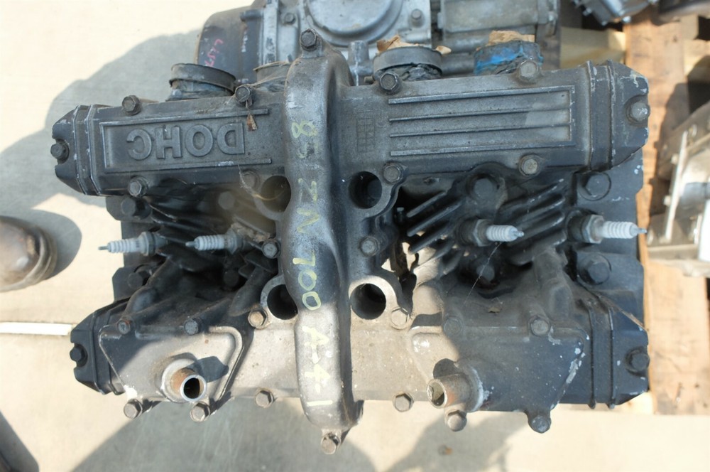 85 Kawasaki ZN 700 ZN700 Engine Motor