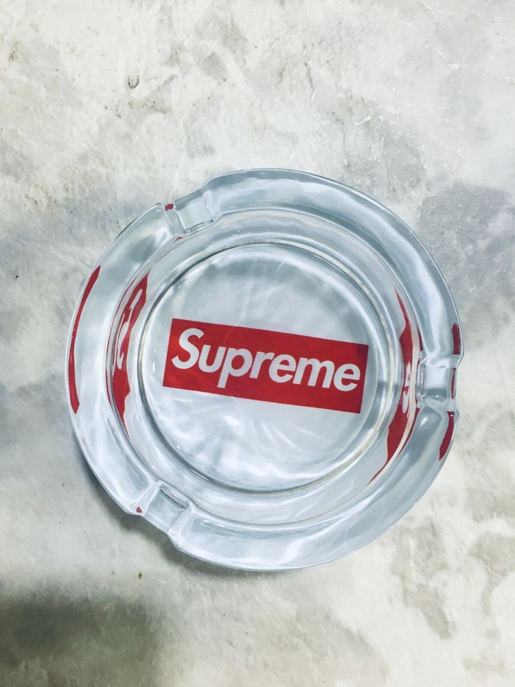 Ashtray Thick Glass in white 4"