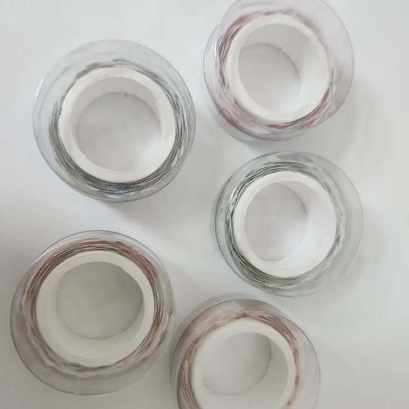 Tutu Store Knot Dye Set with Hanok Window Frame Official