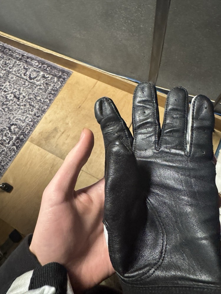 Ahead Medium Drumming Gloves AGM