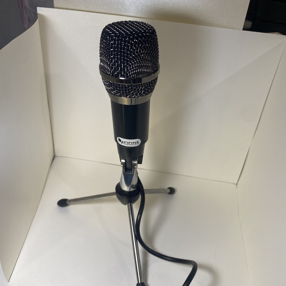 Fifine K668 USB Studio Microphone with Stand - Studio/DJ/Sing/Talk