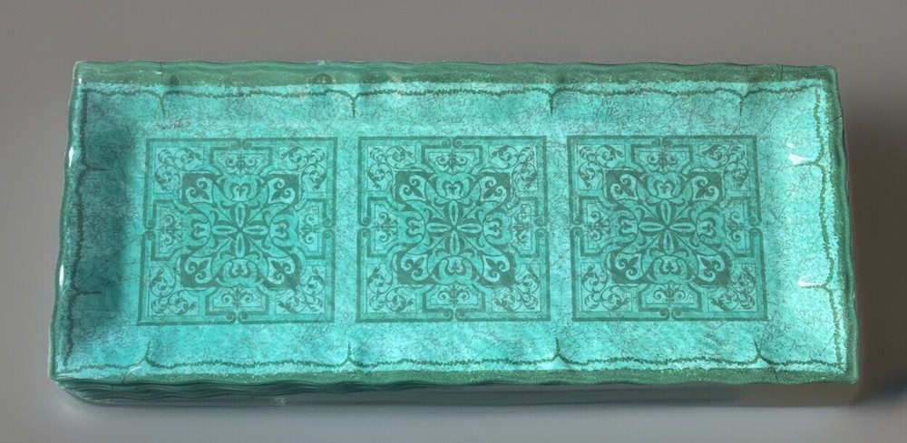 Citrus Grove Green Medallion Lg Plastic Ware Rectangular Serving Platter 19”x8”