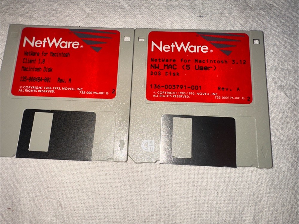Novell Netware 3.12 ( Open Box ) Vintage