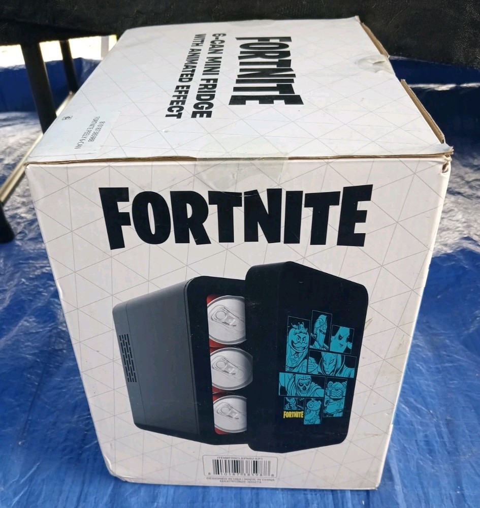 Fortnite Mini Fridge Peely Animated