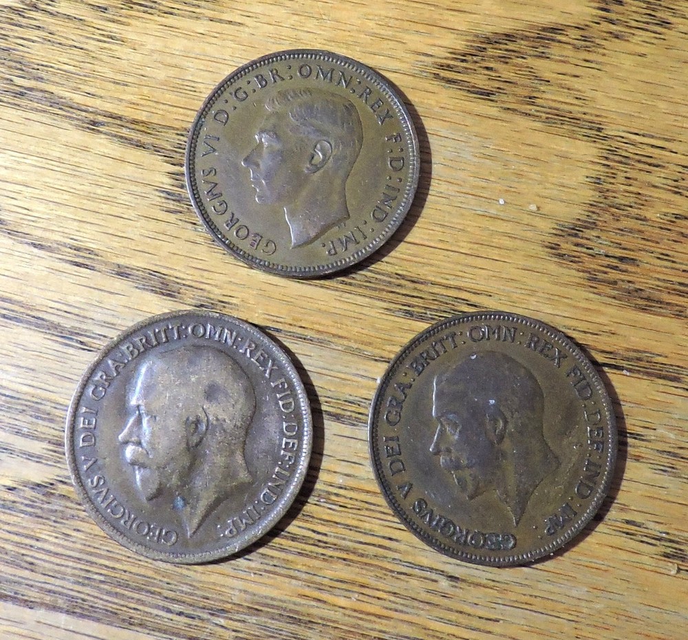 VINTAGE BRITISH ONE PENNY COINS