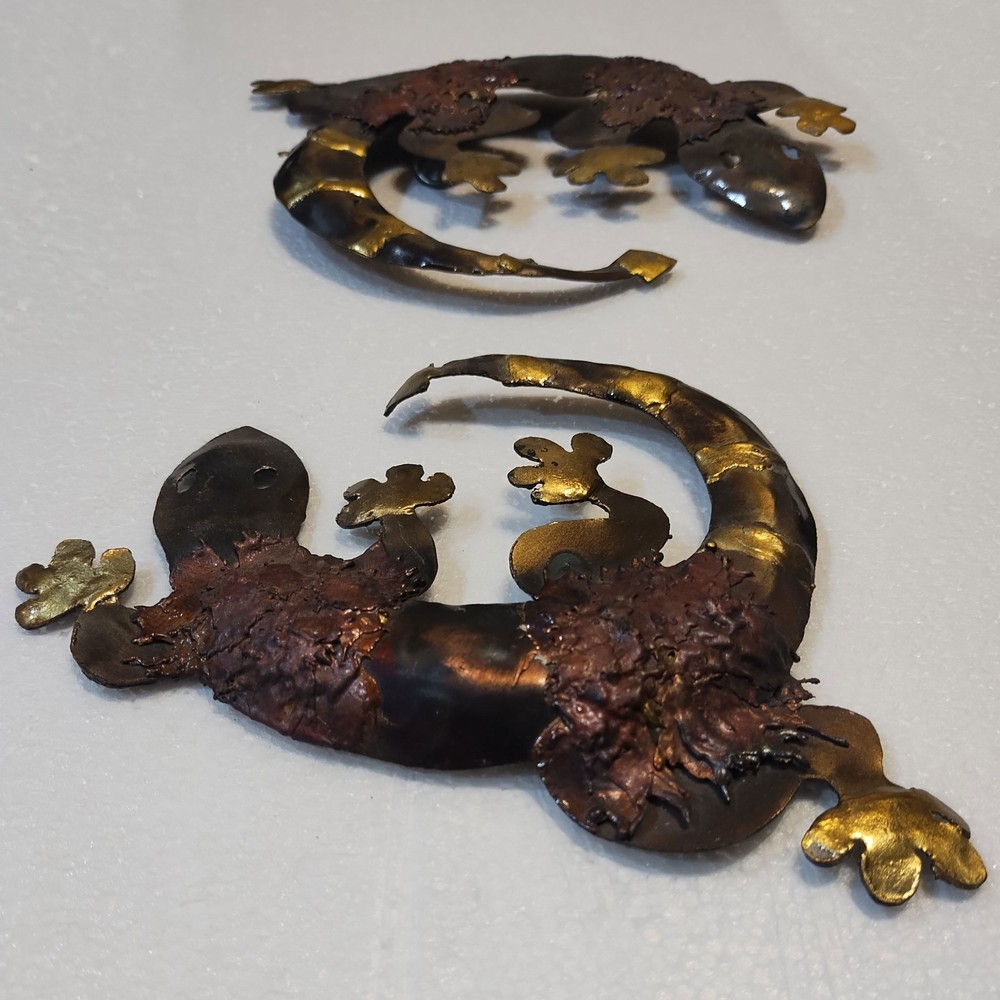 Twin Geckos - 2pc Rustic Small Metal Wall Hanging Set