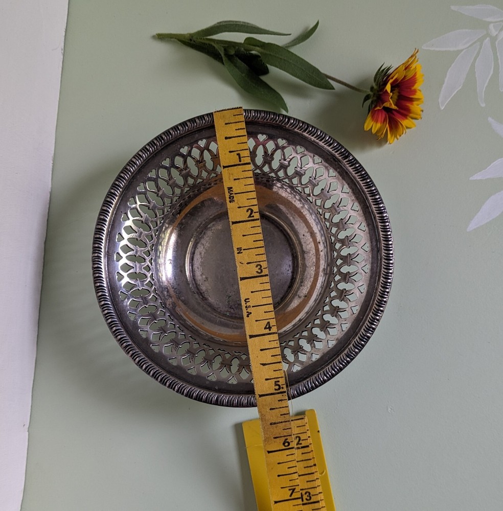 EPNS 5" Bowl Heart Pattern, England