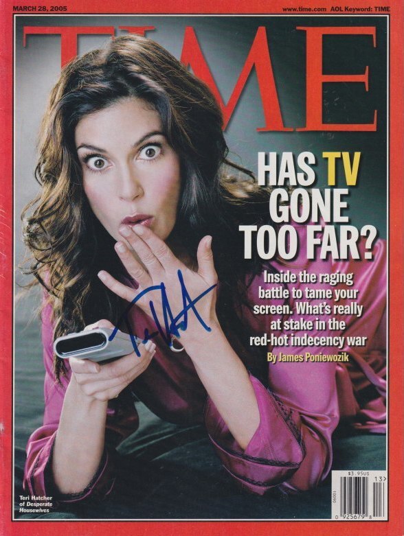 Teri Hatcher signed TIME magazine