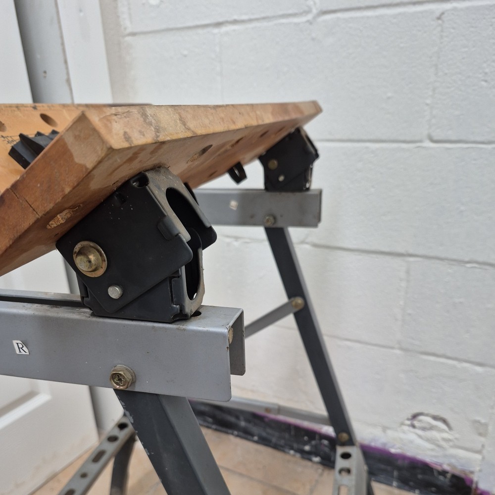 Portable Folding Workbench Adjustable Work Table 220 lbs Load Capacity