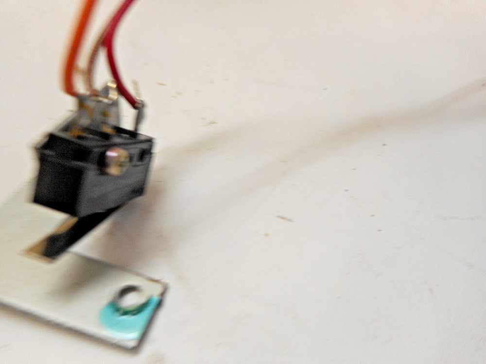 NUMARK TURNTABLE TT1400 - START/STOP KNOB - PARTING OUT