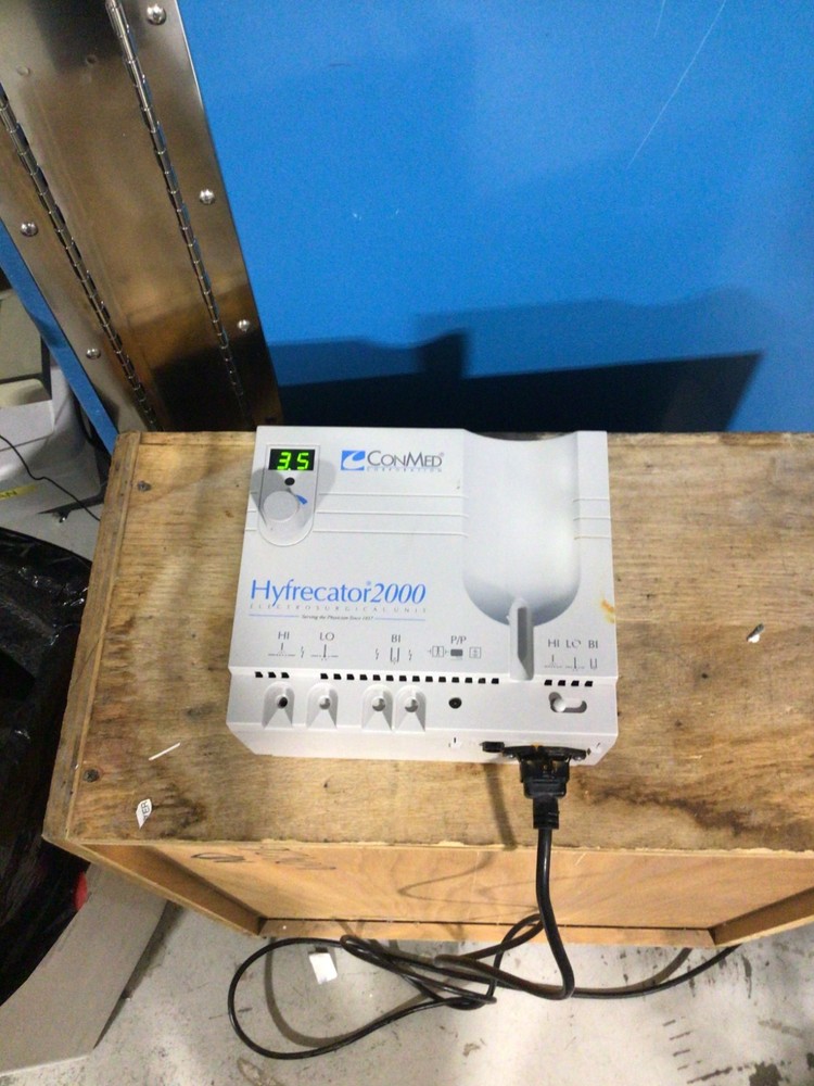 CONMED 7-900-115 ELECTROSURGICAL UNIT