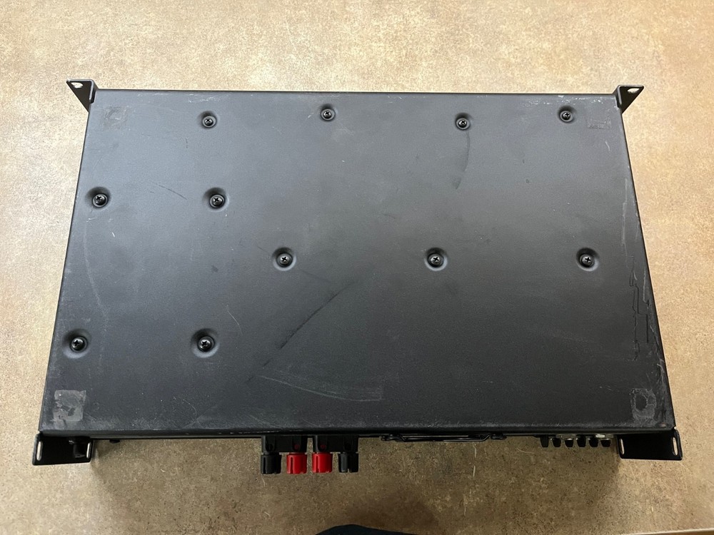 QSC MX700 2 Channel Power Amplifier - Black