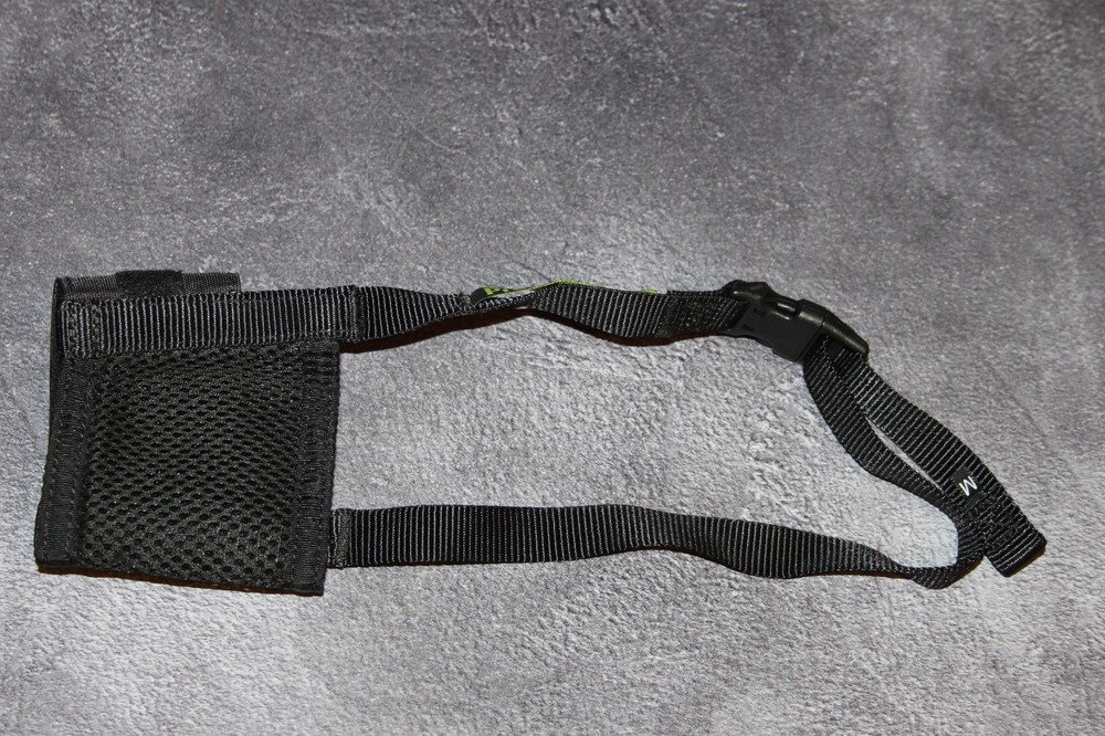 Premier Pet Dog Muzzle Size Medium For Sizes 8-9", NEW