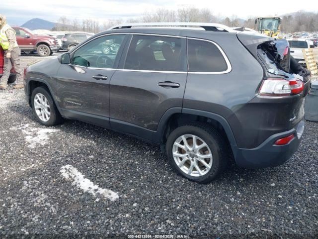 CHEROKEE 2016 Glove Box 4992949