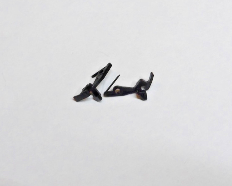 (2) Bachmann - Horn Hook Couplers - Old Style Universal - HO Qty (2)