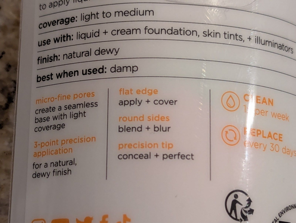 Real Techniques Orange Swirl Miracle Complexion Sponge