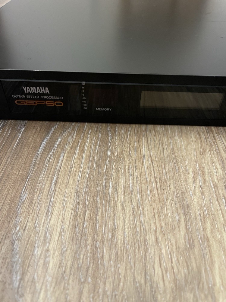 Yamaha GEP50 Guitar Effects Processor – Multi-Effects Rack Unit