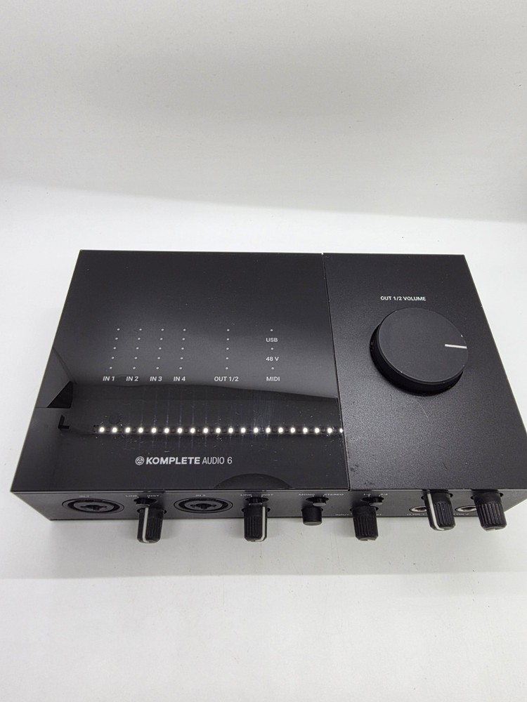 Native Instruments Komplete Audio 6 MK2 Interface With USB A Cable TESTED