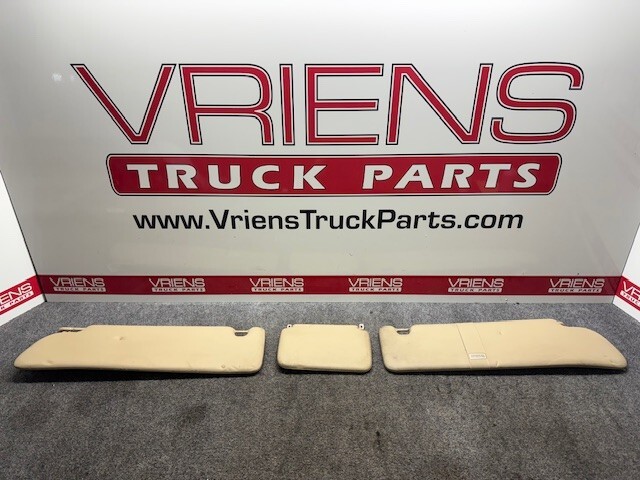 KENWORTH  T680 2017 TAN INTERIOR SUN VISOR SET