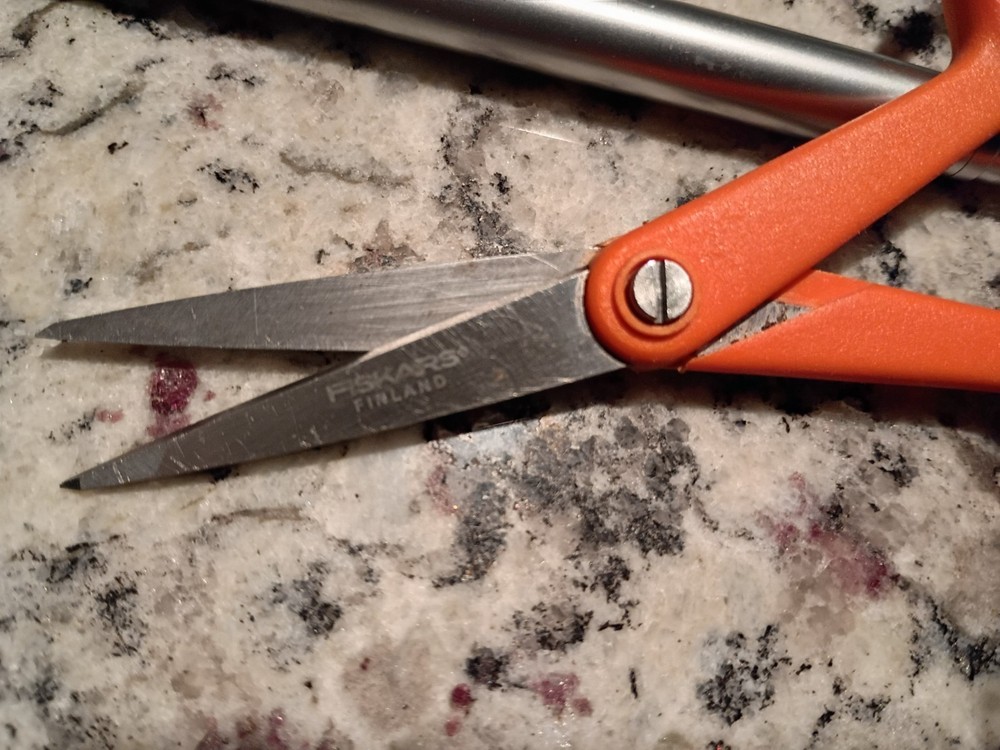 Fiskars Finland 1 3/4" blades scissors