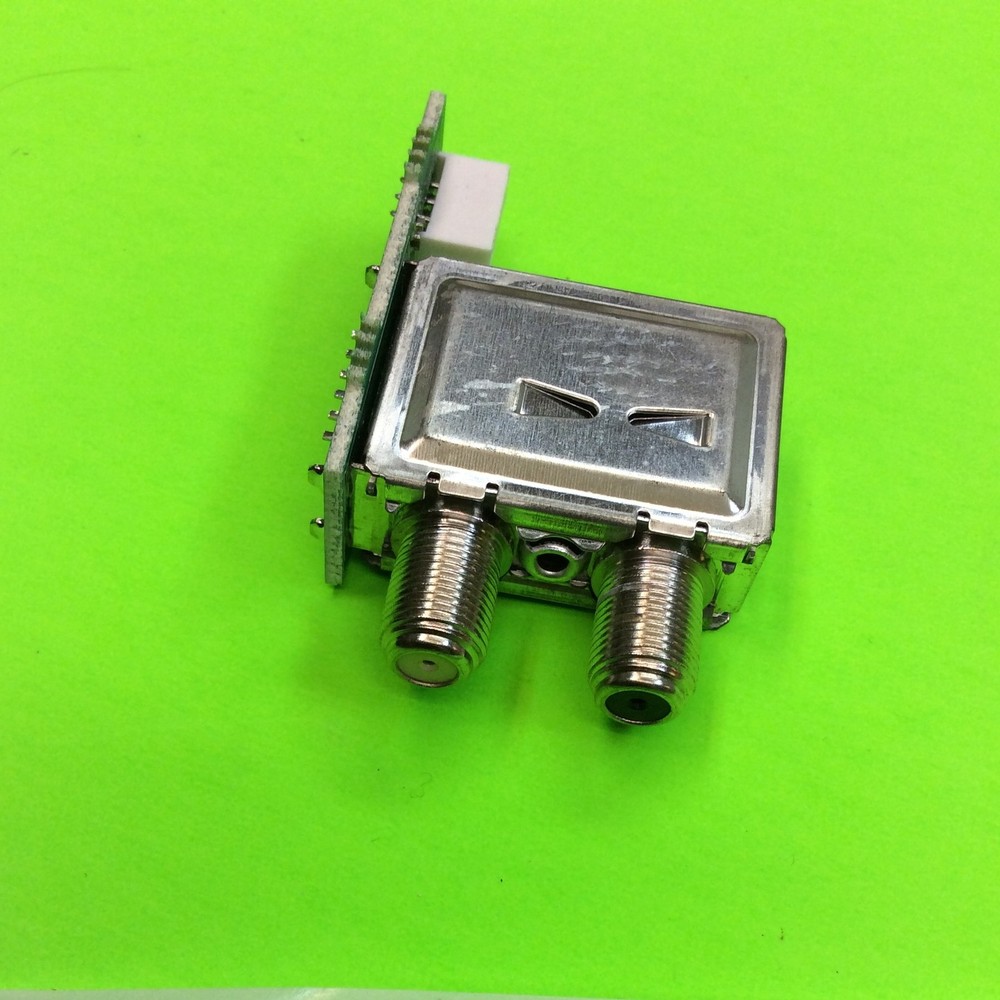 Directv D11 Cable Box Connector Board LG