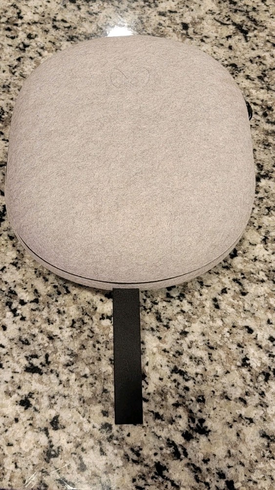 META QUEST COMPACT CARRYING CASE WORKS WITH QUEST 3/3S REFRESHED - GREY