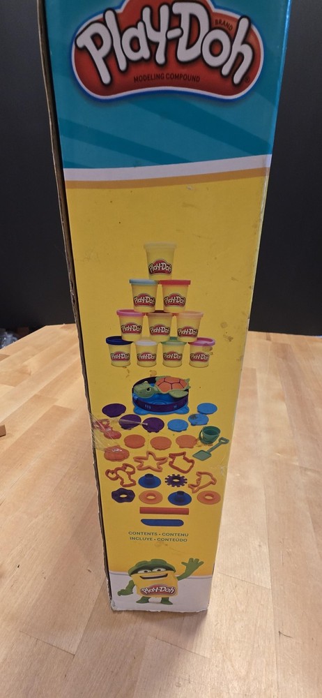 Play-Doh Ocean Adventures Modeling Compound Playset 10 Cans Turtle Hasbro Set