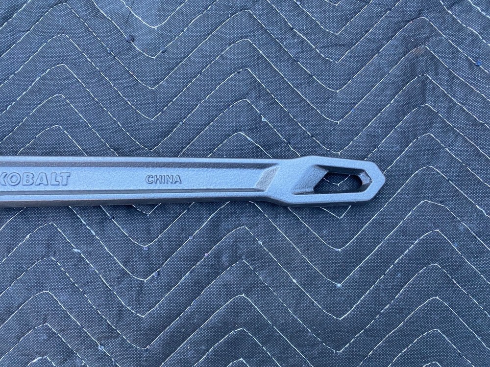 Kobalt 24” Cast Iron Pipe Wrench Black