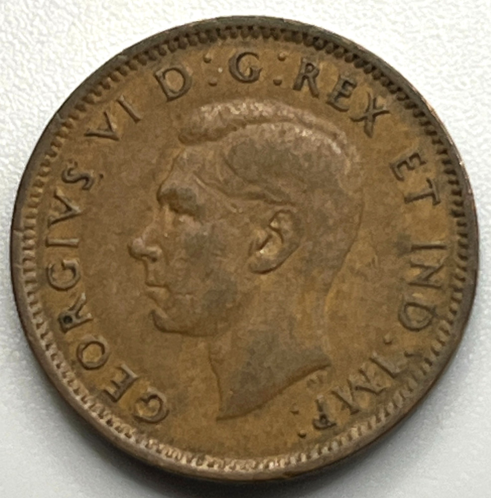 Canada / 1 Cent / 1947 (Maple Leaf, Pointed 7) / KM#32 / (03-1232)