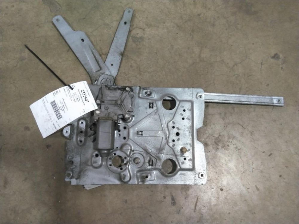 For 2005 VOLVO VNL WINDOW REGULATOR Right ,  MD