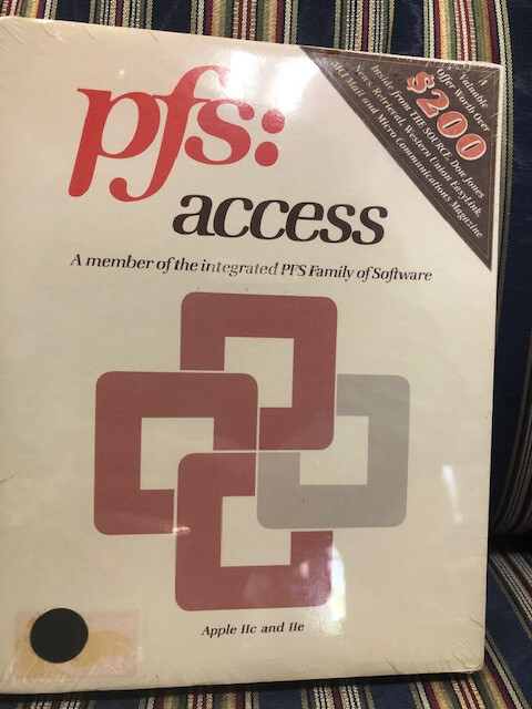 pfs: Access Communications Software For Apple IIe and IIc  Manual and Software