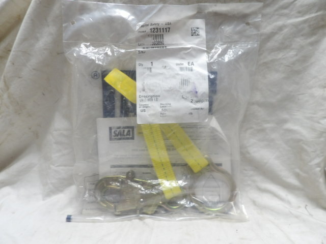 Sala D-Ring Extension with Snap Hook 1231117 1.5'