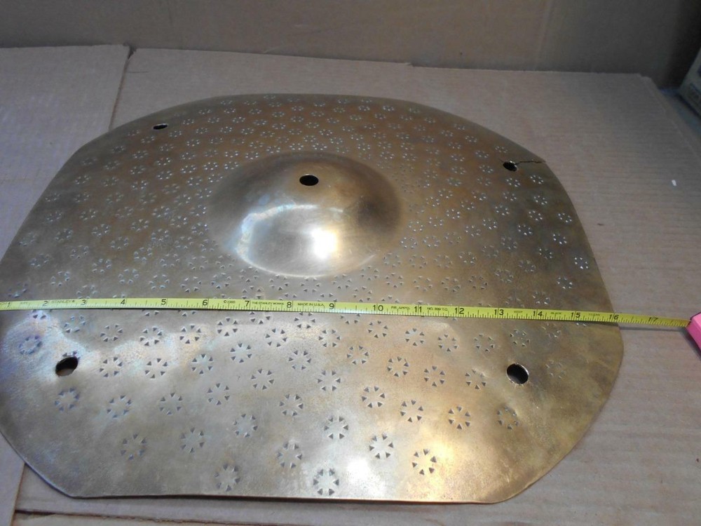 Zildjian Avedis 16" CrashCymbal ~