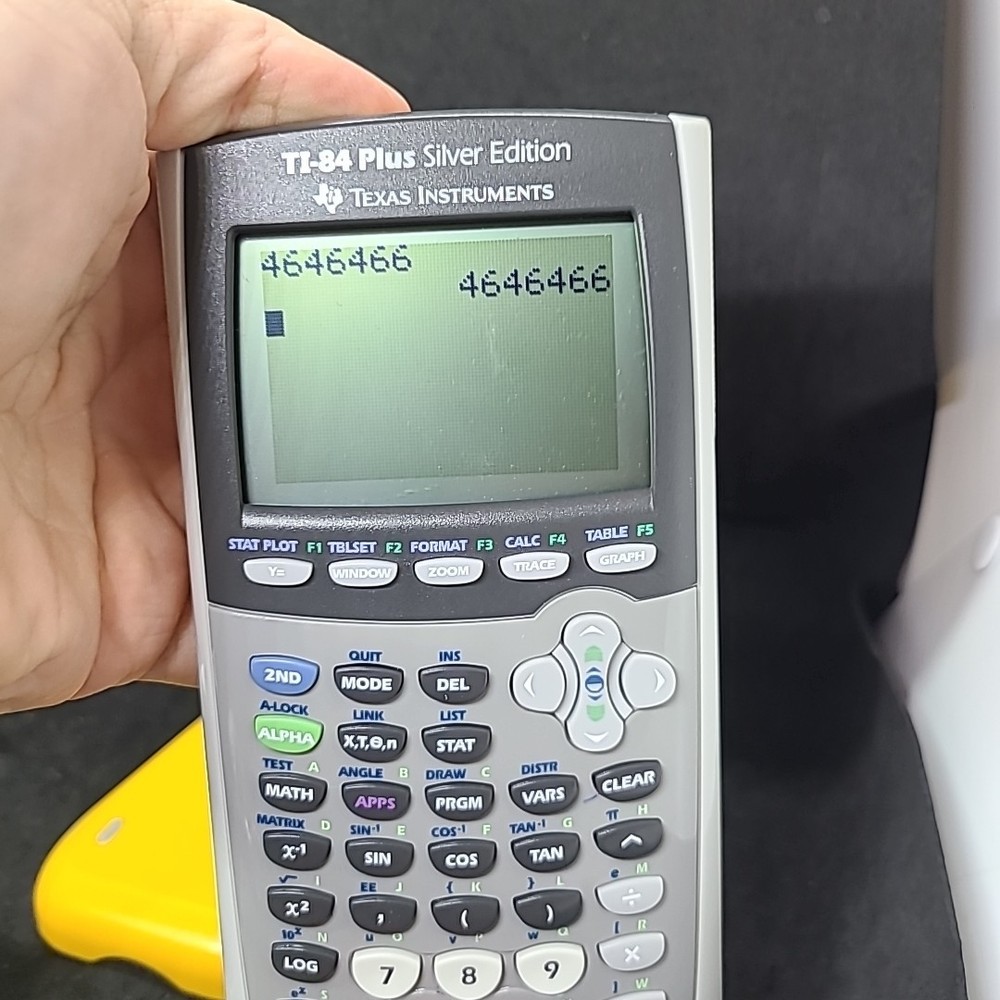 TI-84 Plus Silver Edition Graphing Calculator-With Covers -Tested & Working #52